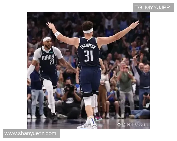 克莱汤普森：勇士队的三分神射手与篮球传奇之路