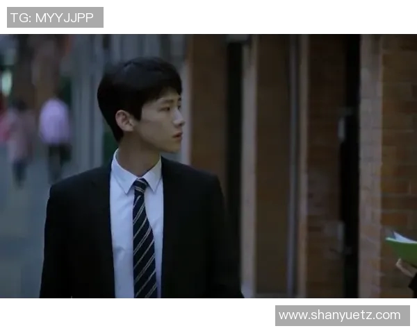 刘铮的奋斗与坚持：从平凡到卓越的成长之路揭秘